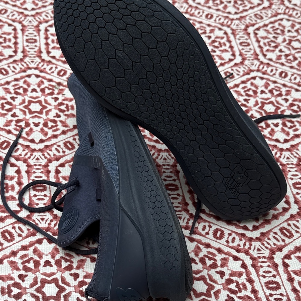 New Balance Men's Dark Navy Knit Sneakers - Picture 5 of 8